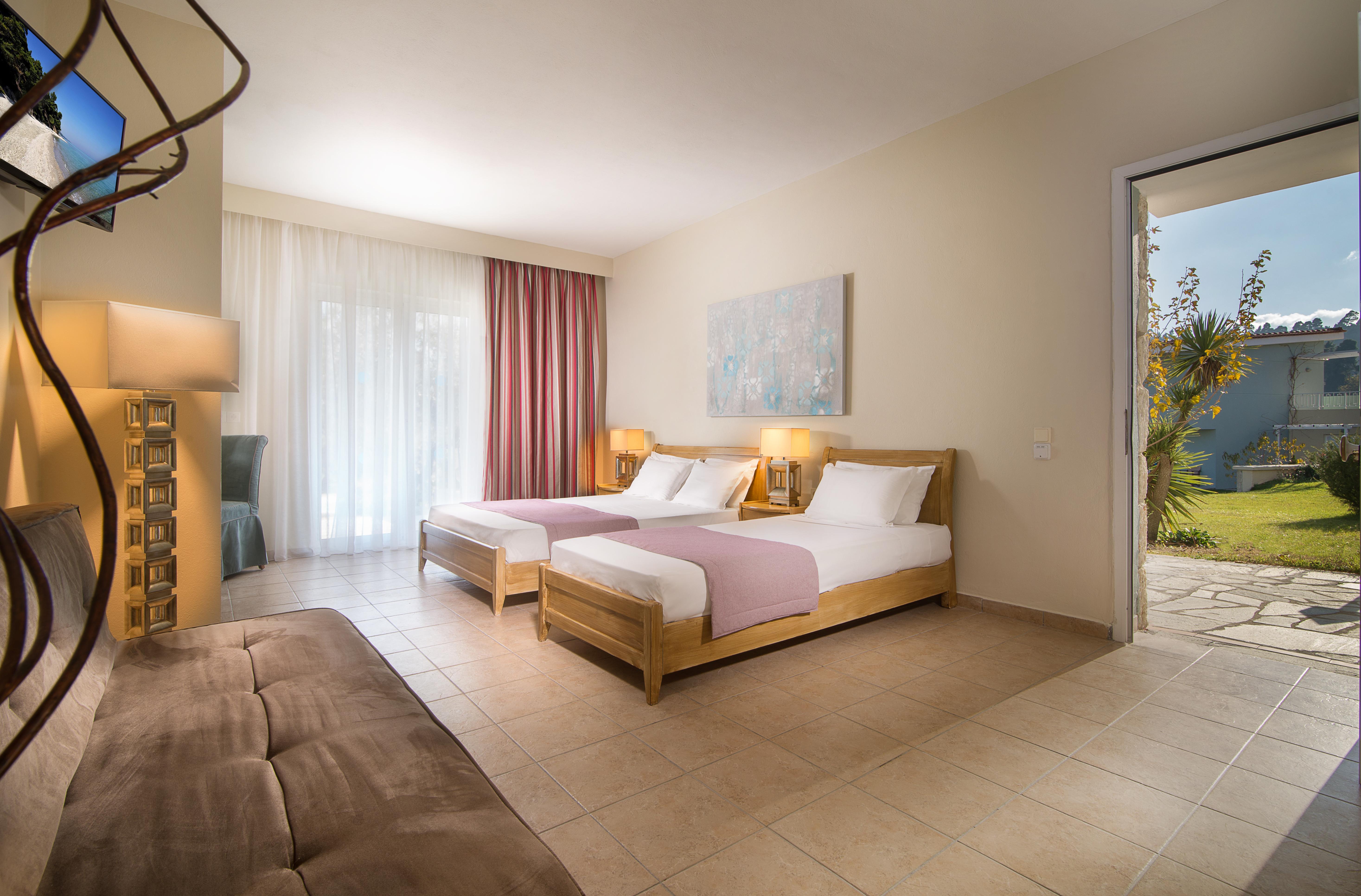 Alkion Hotel Kriopijí Kültér fotó